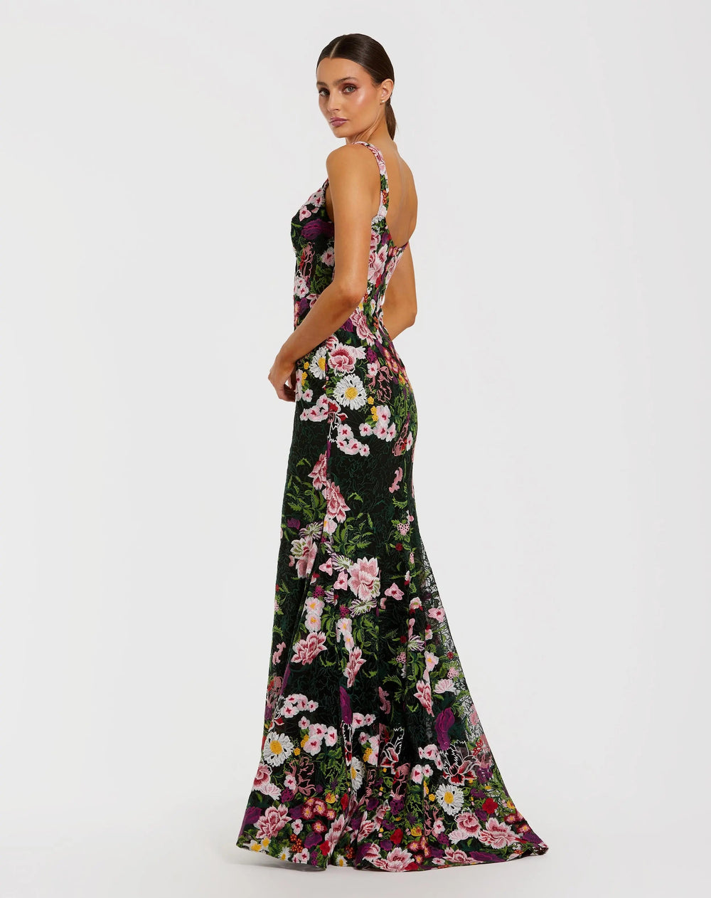 Black Sleeveless Floral Embroidered Mermaid Gown - FOSTANI.com