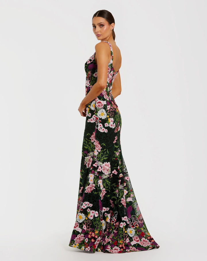 Black Sleeveless Floral Embroidered Mermaid Gown - FOSTANI.com
