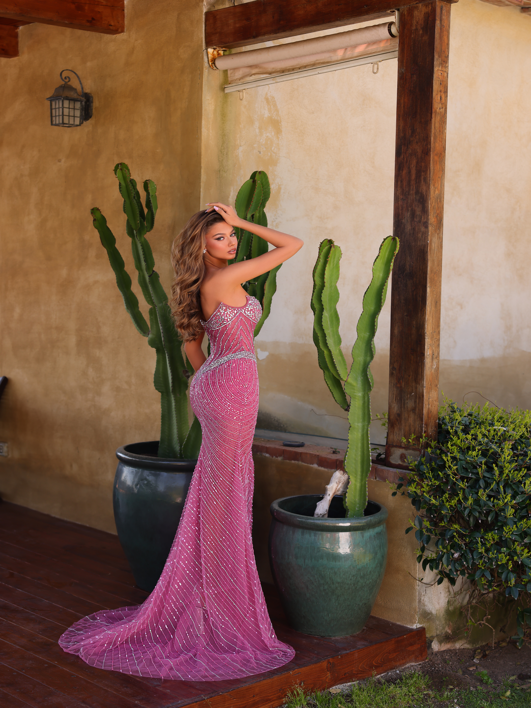 Chic & Holland AR330456 Dress - FOSTANI.com