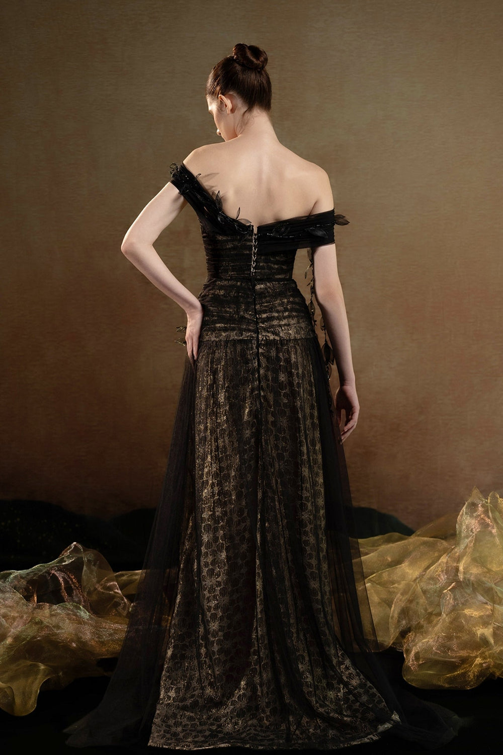 Linh Ngh  Dress - FOSTANI.com