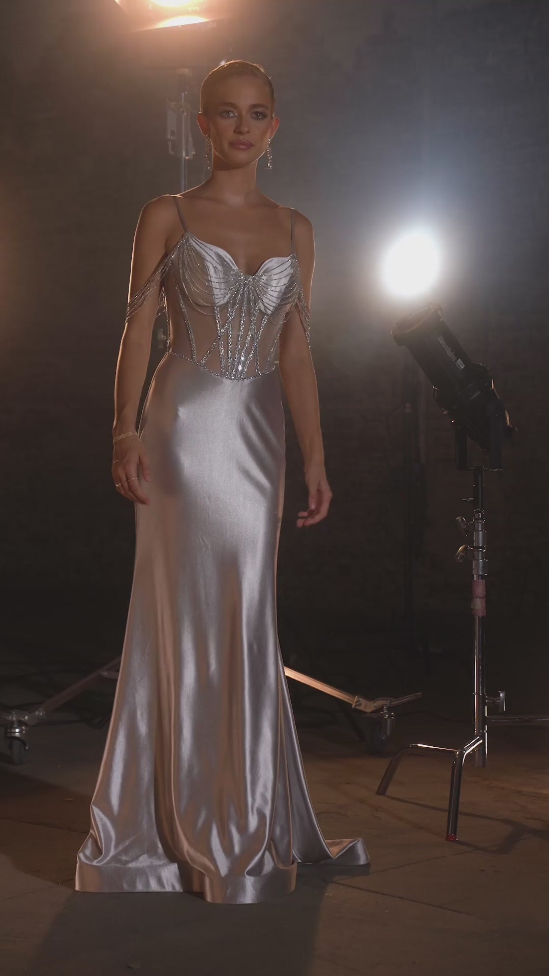 Ladivine  CD820 DRESS