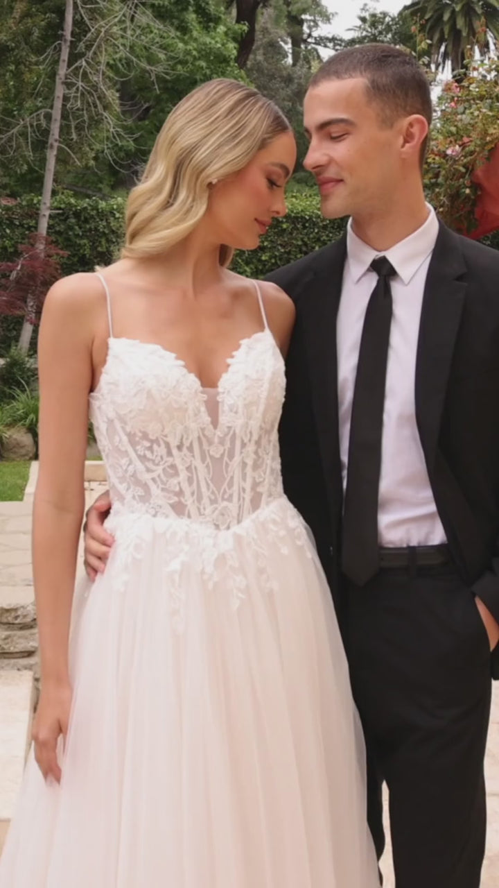 Ladivine CD854W DRESS