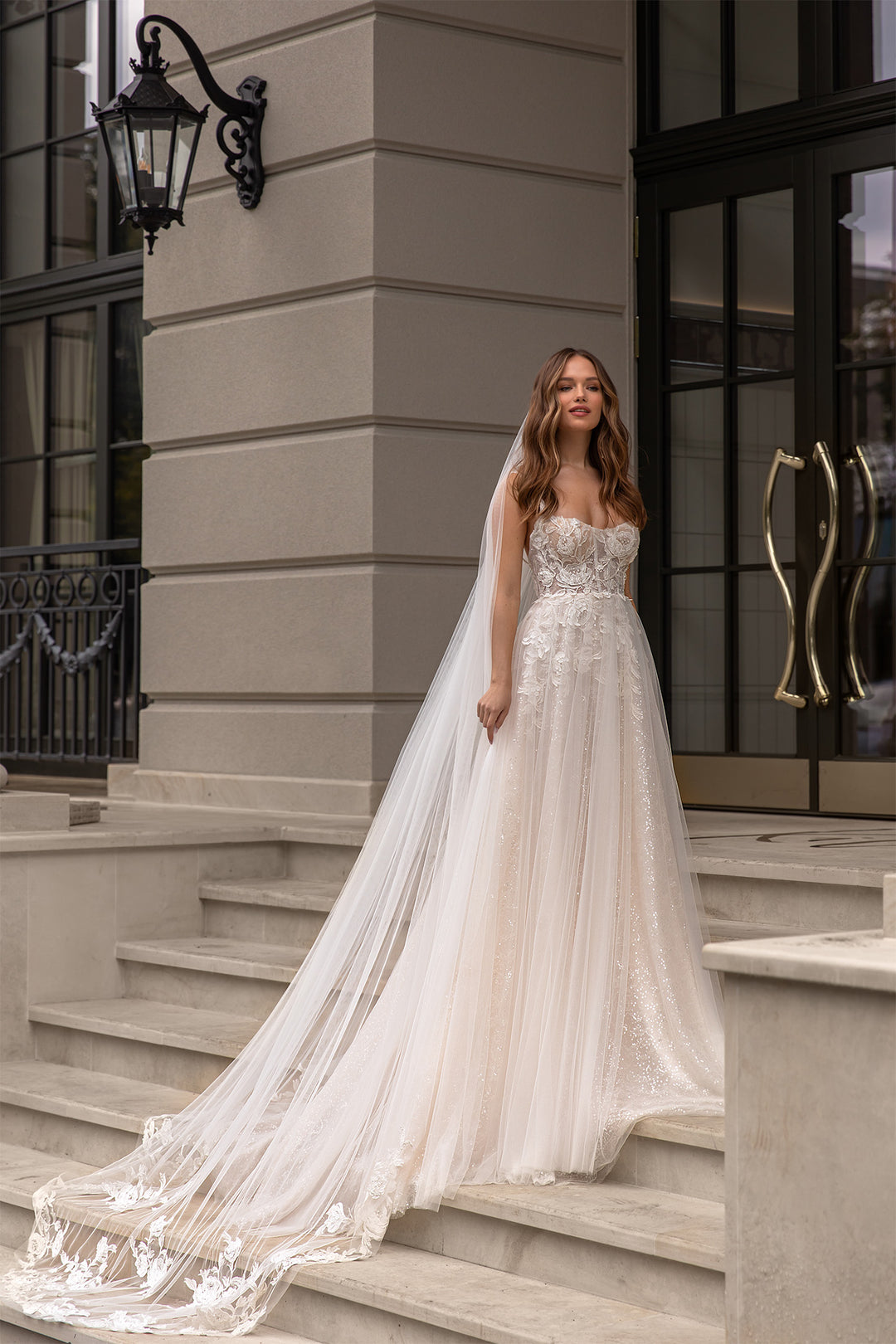 Maria Anette 5322 with Veil - FOSTANI